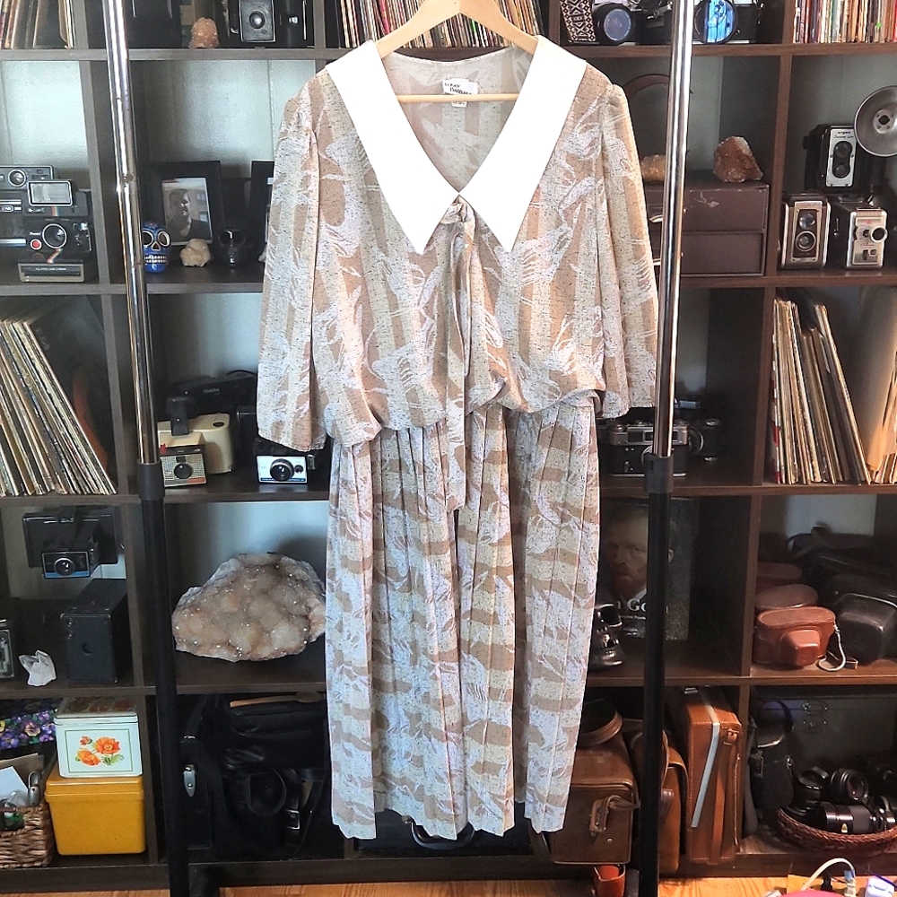 VTG Plus Sz Teacher Dress